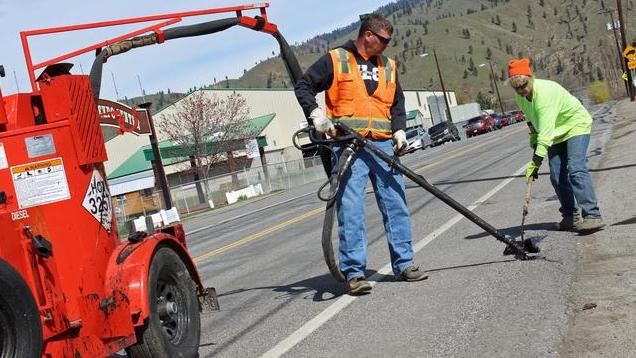 Learn what county roads will be chip sealed this year